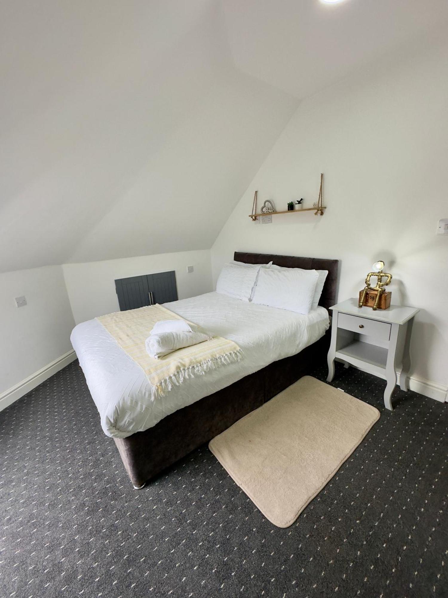 Cosy 3 Bed Apartment Near Birmingham Airport & Nec Perfect For Groups & Contractors! Exterior foto